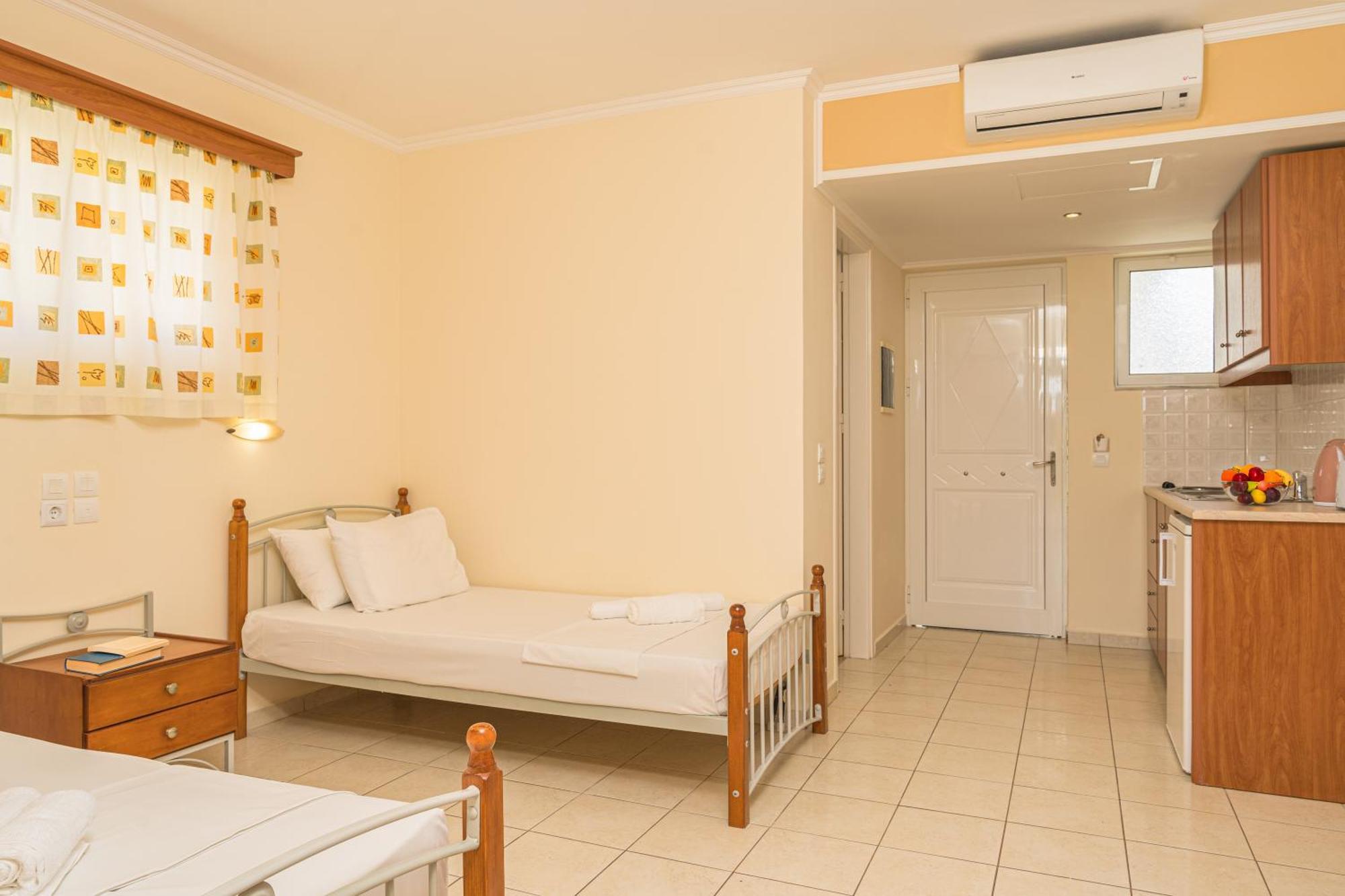 Manousis Aparthotel Tsilivi  Bagian luar foto