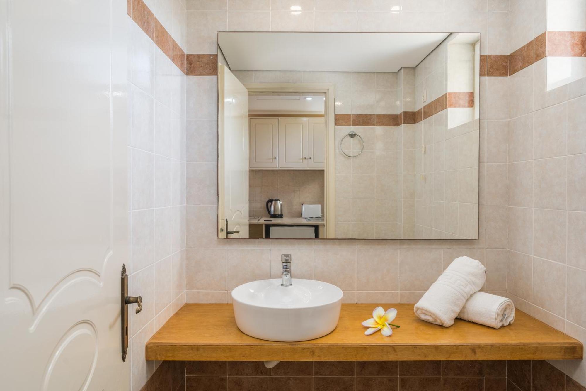 Manousis Aparthotel Tsilivi  Bagian luar foto