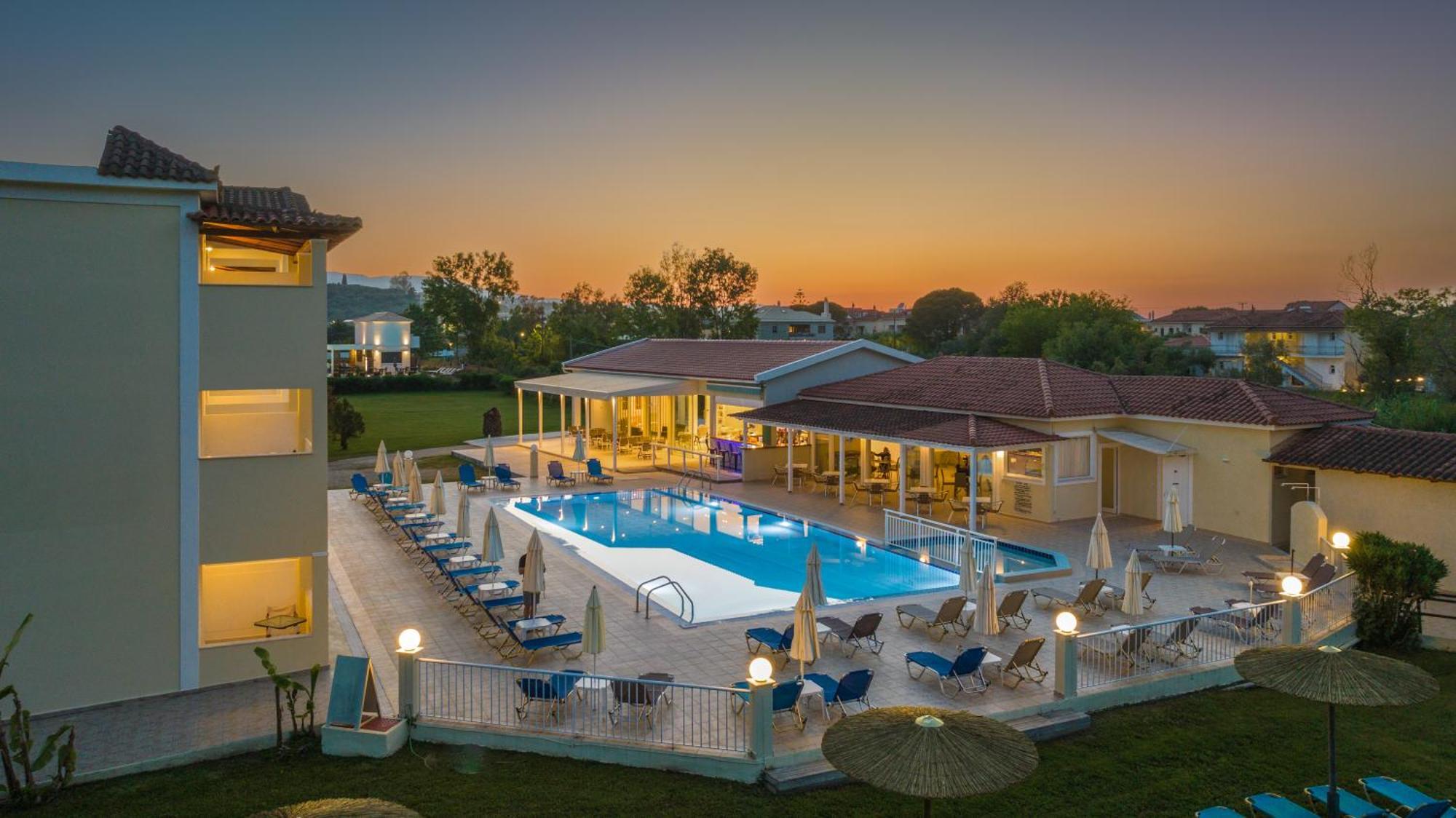 Manousis Aparthotel Tsilivi  Bagian luar foto