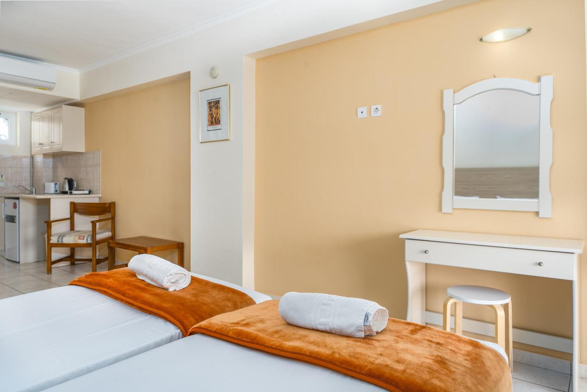 Manousis Aparthotel Tsilivi  Bagian luar foto