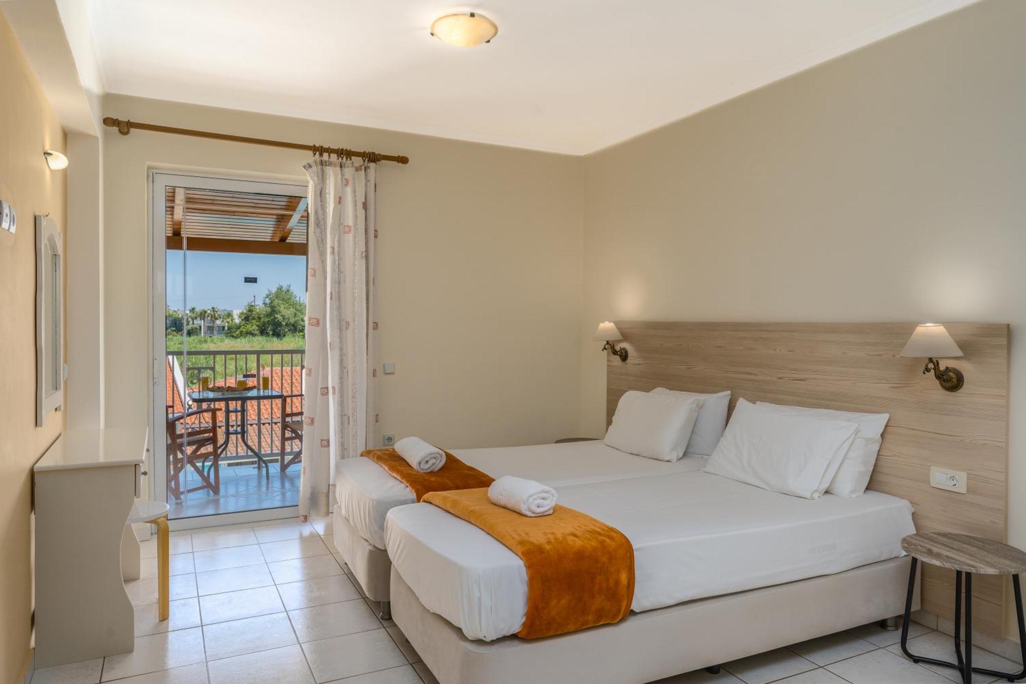 Manousis Aparthotel Tsilivi  Bagian luar foto